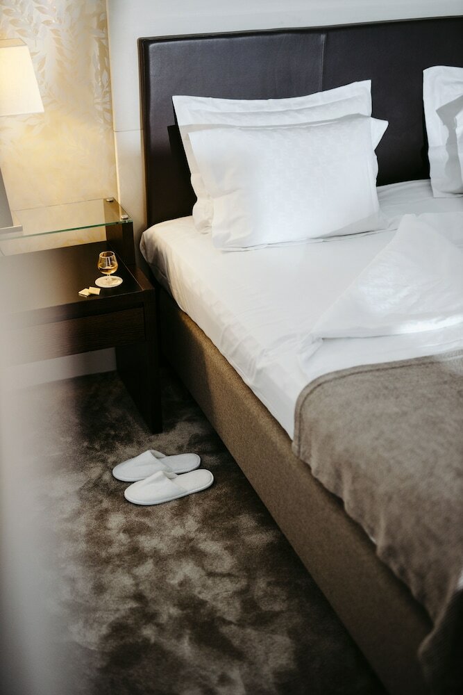 Фото Elite Eden Park Hotel