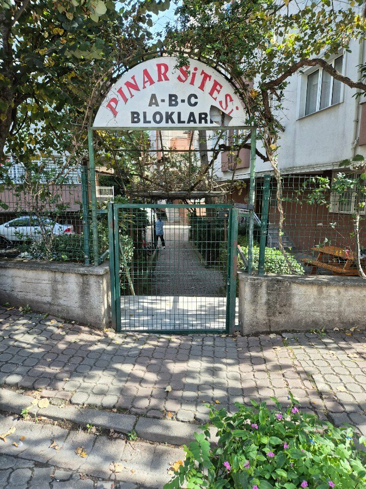 Multi-building complex Pinar Complex, Istanbul, photo