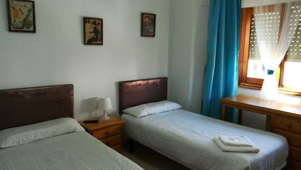 Фото Hostal El Alba