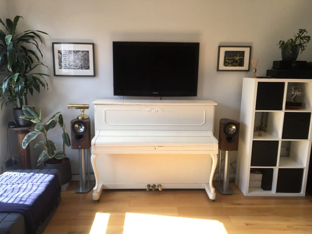 Фото Charming 1 Bed Near Tube with Parking Permit