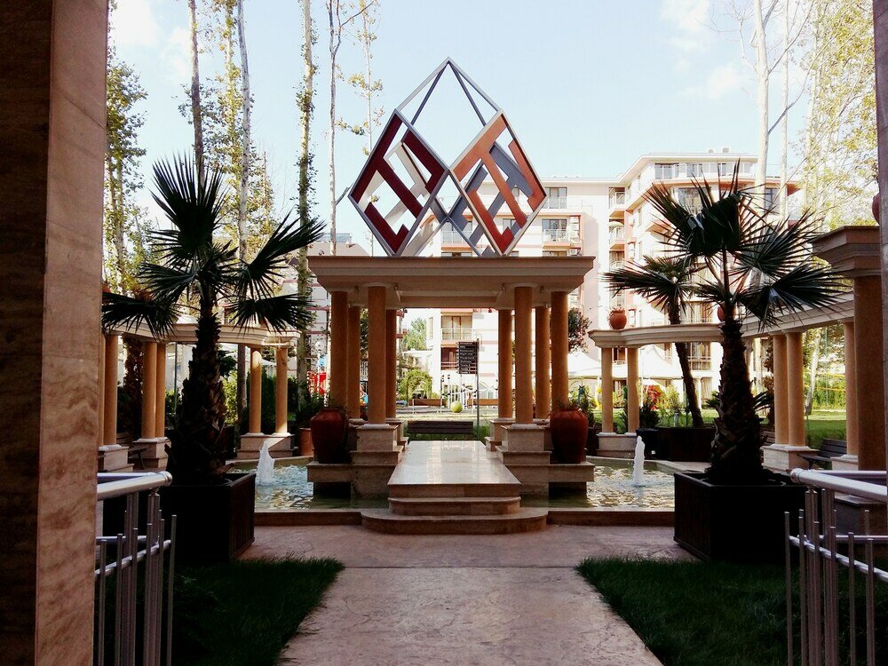 Фото Menada Apartments in Tarsis Nova Complex