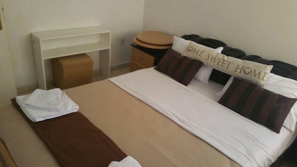 Фото Nondas Hill Hotel Apartments