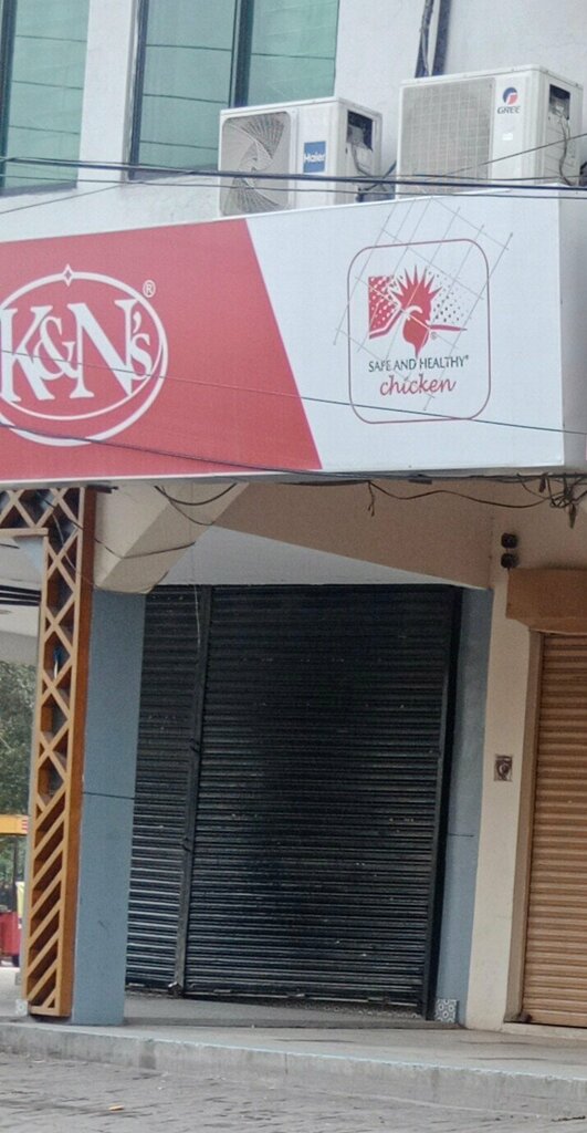 Grocery K&N's Chicken Store, Lahore, photo
