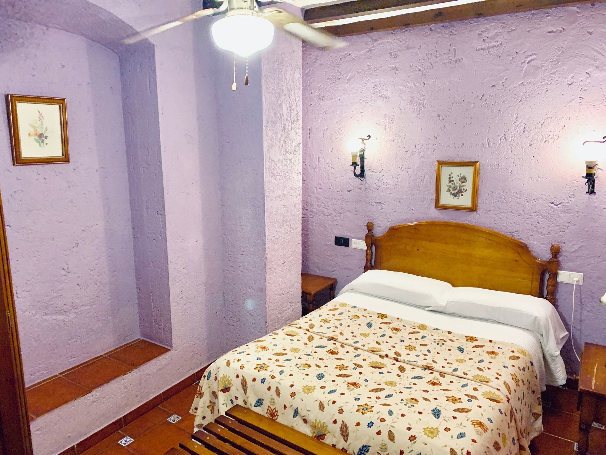 Фото Hermanos Macías Hotel