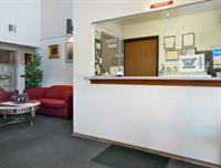 Фото Super 8 by Wyndham Clayton