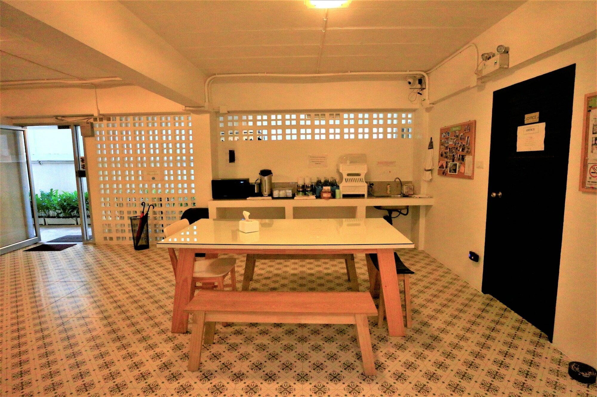 Фото Baan Ploy in - Adults Only - Hostel