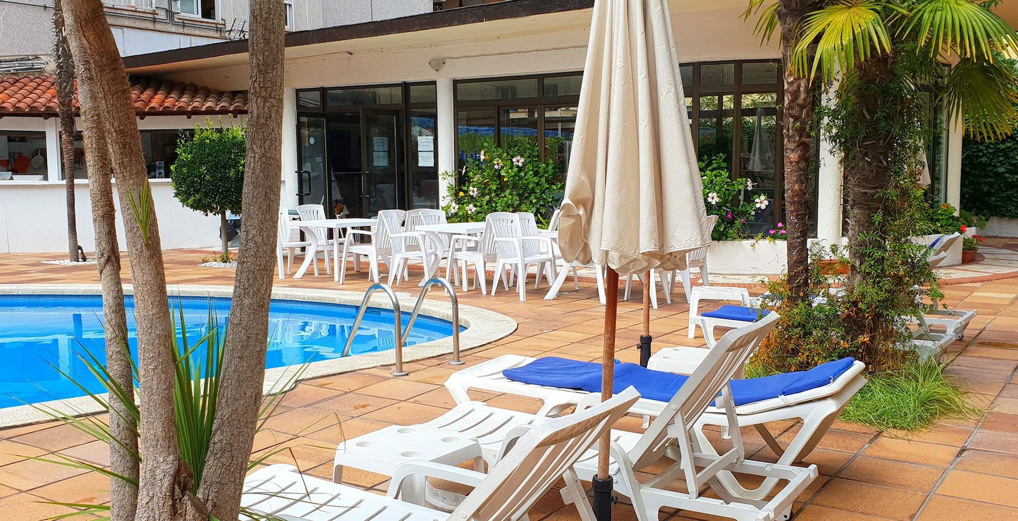 Фото Hotel Mireia