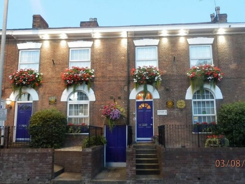 Гостиница Admiral Blake Guest House в Бриджуотере