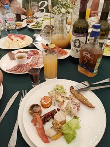 D.O.M.11 (selo Ust-Zaostrovka, Vladimirskaya ulitsa, 9), restaurante