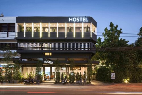 Внешний вид отеля The Common Hostel в Чиангмае, фото 1