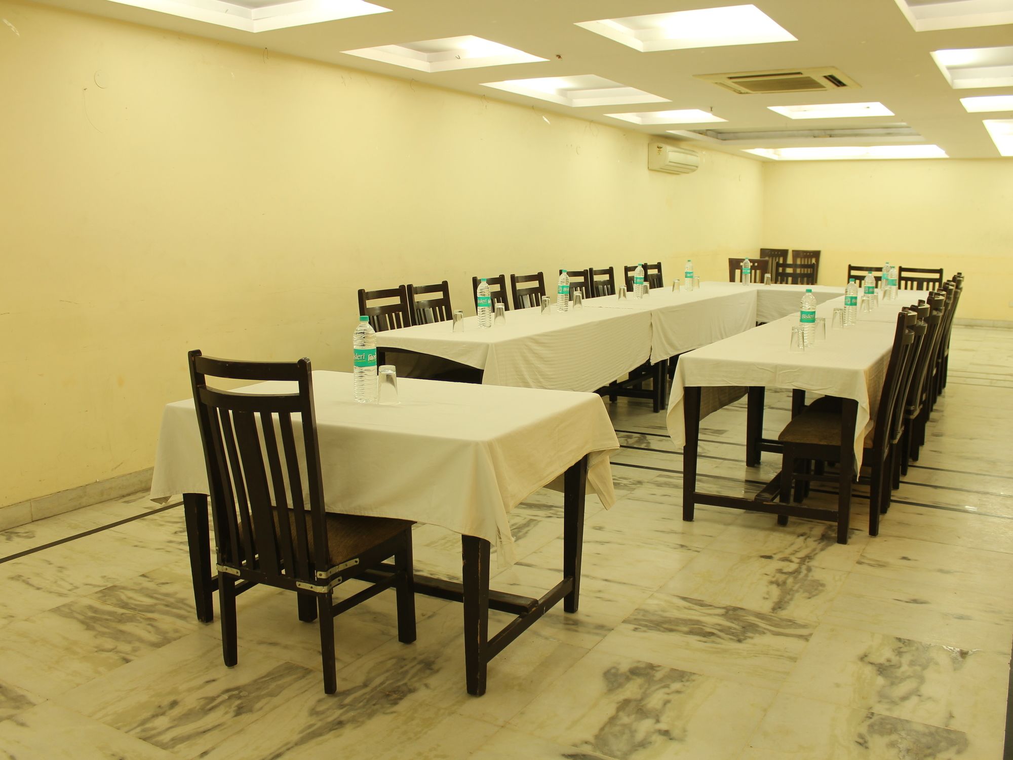 Фото Hotel Kyron