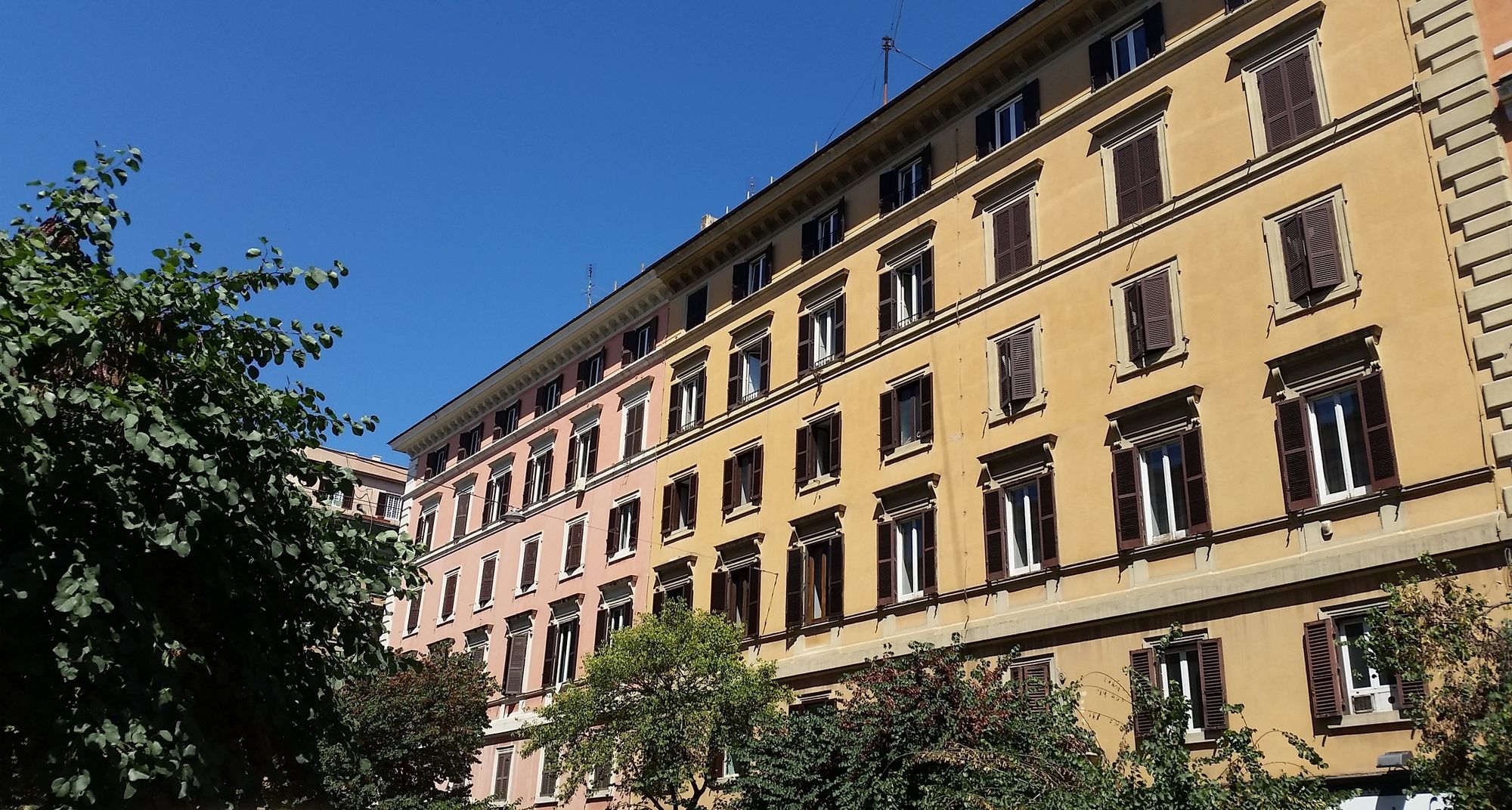 Фото More Cola di Rienzo B&b