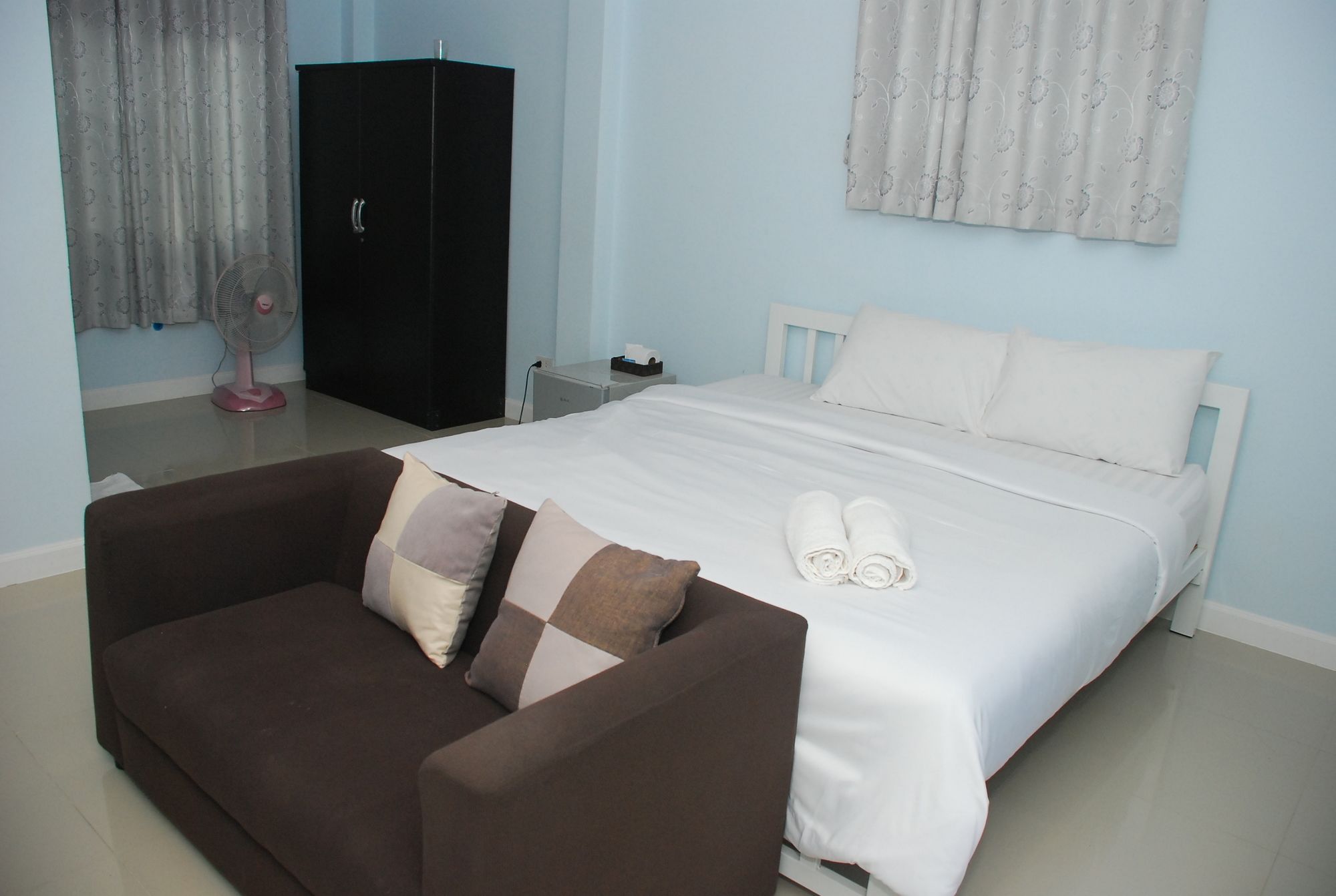 Фото The First Residence