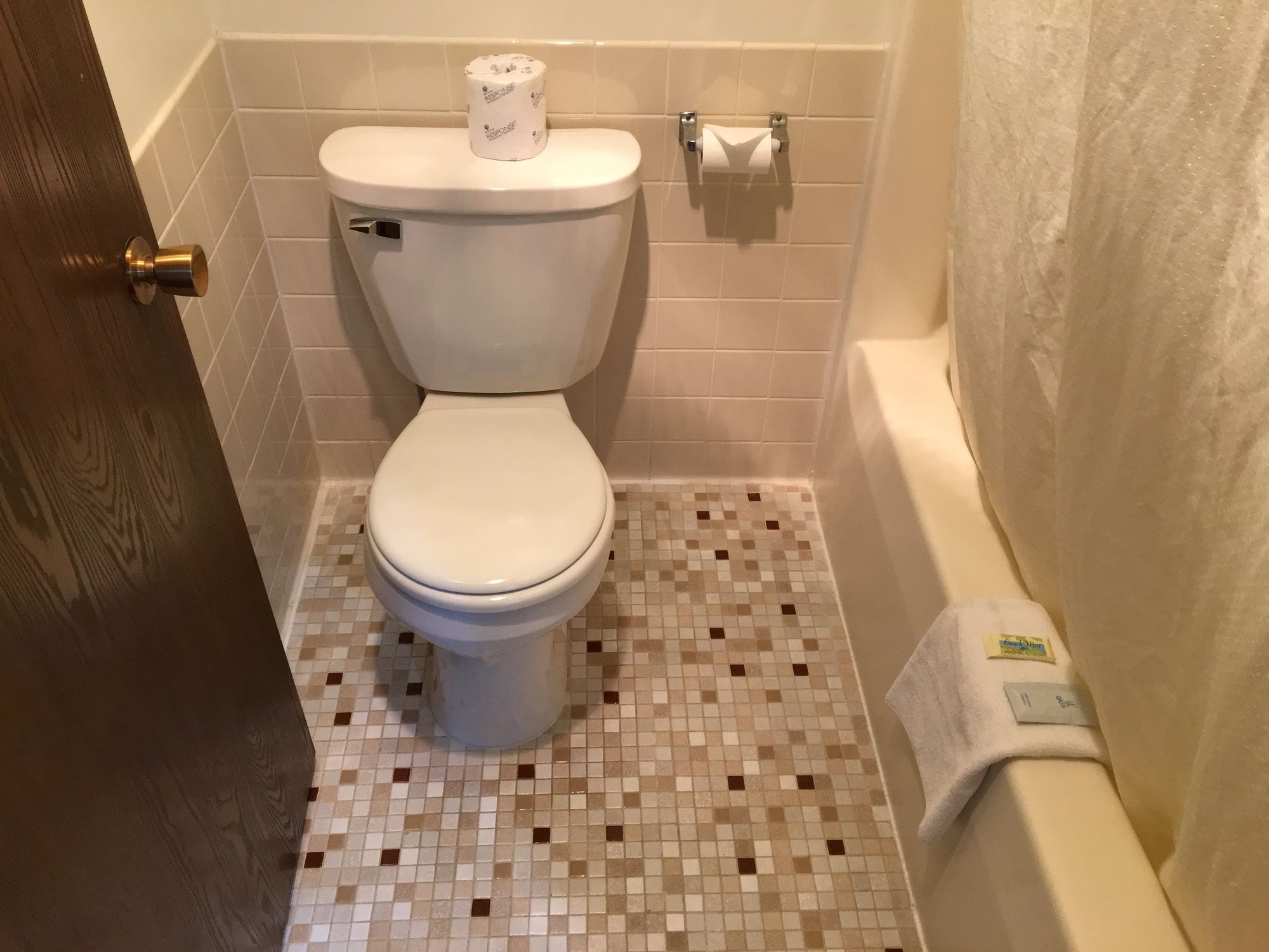 Фото Thunderbird Motor Inn Baraboo