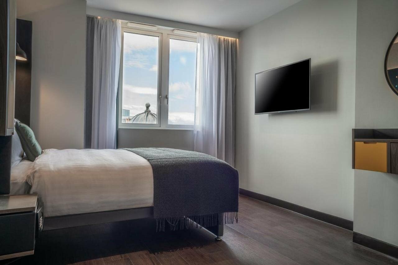 Фото Point A Hotel Edinburgh Haymarket