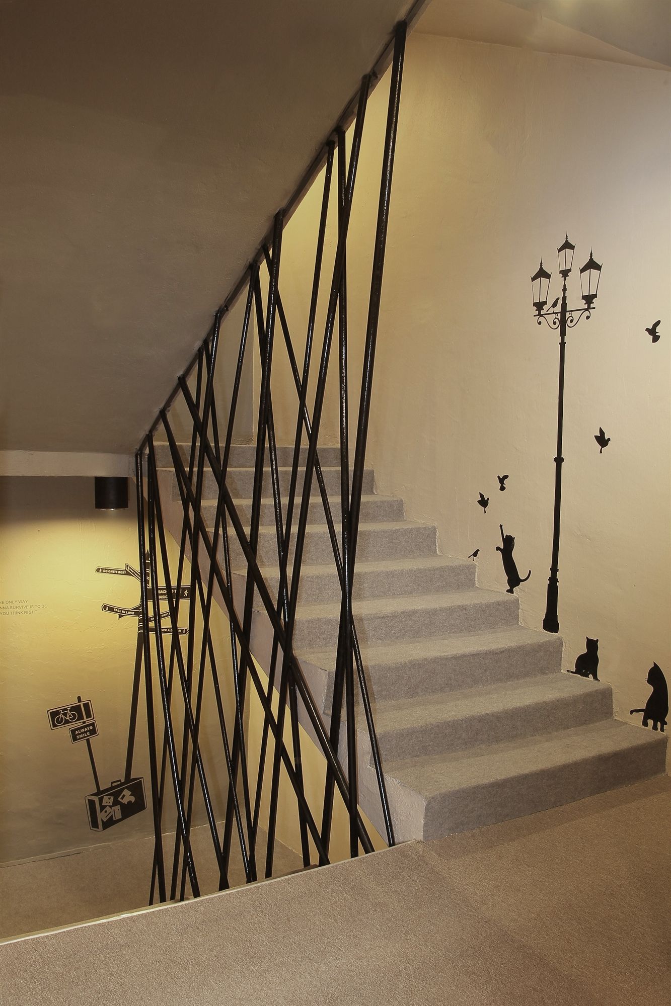 Фото The Room @ Zishi Hostel