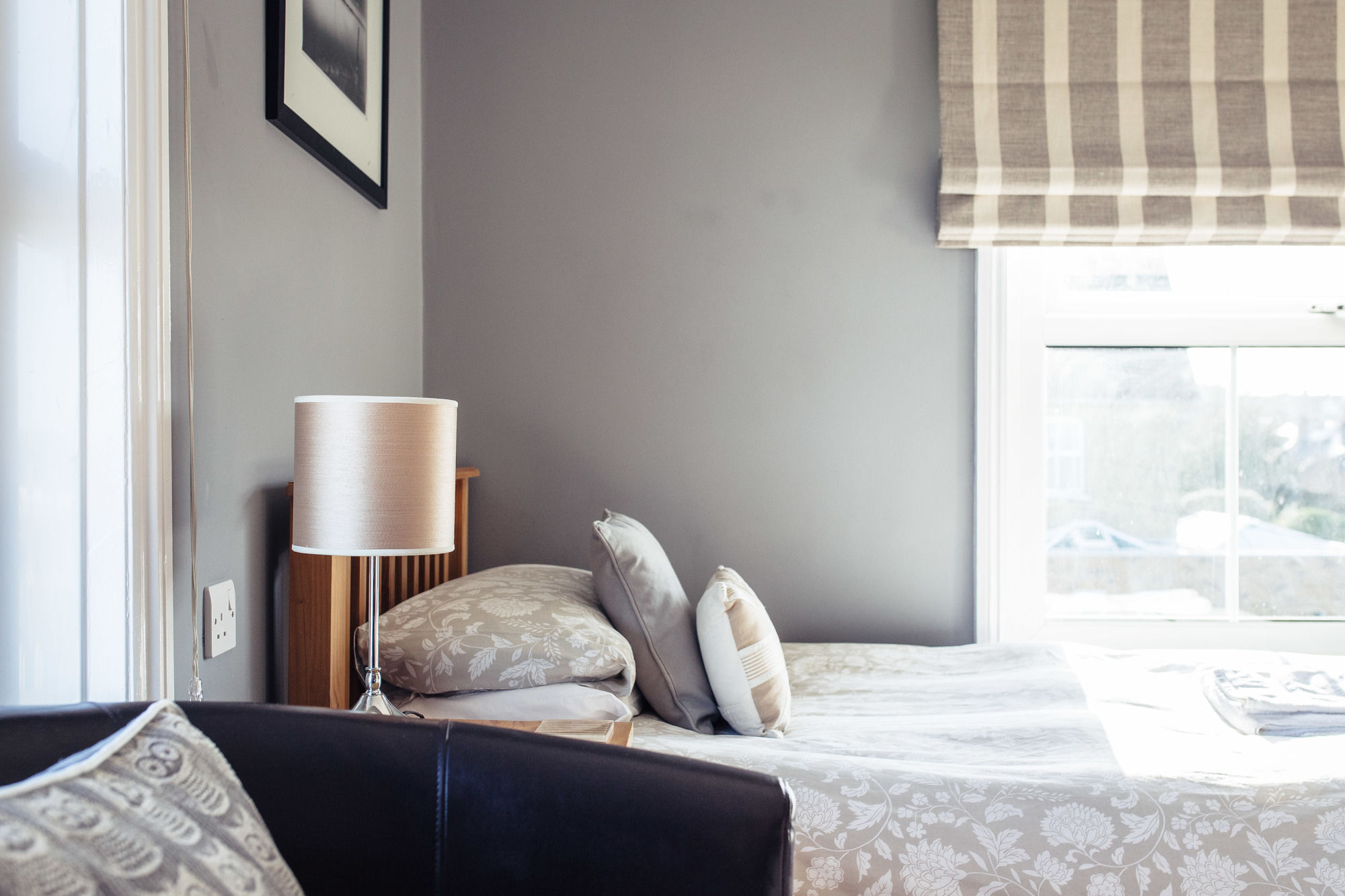 Фото The Caledon