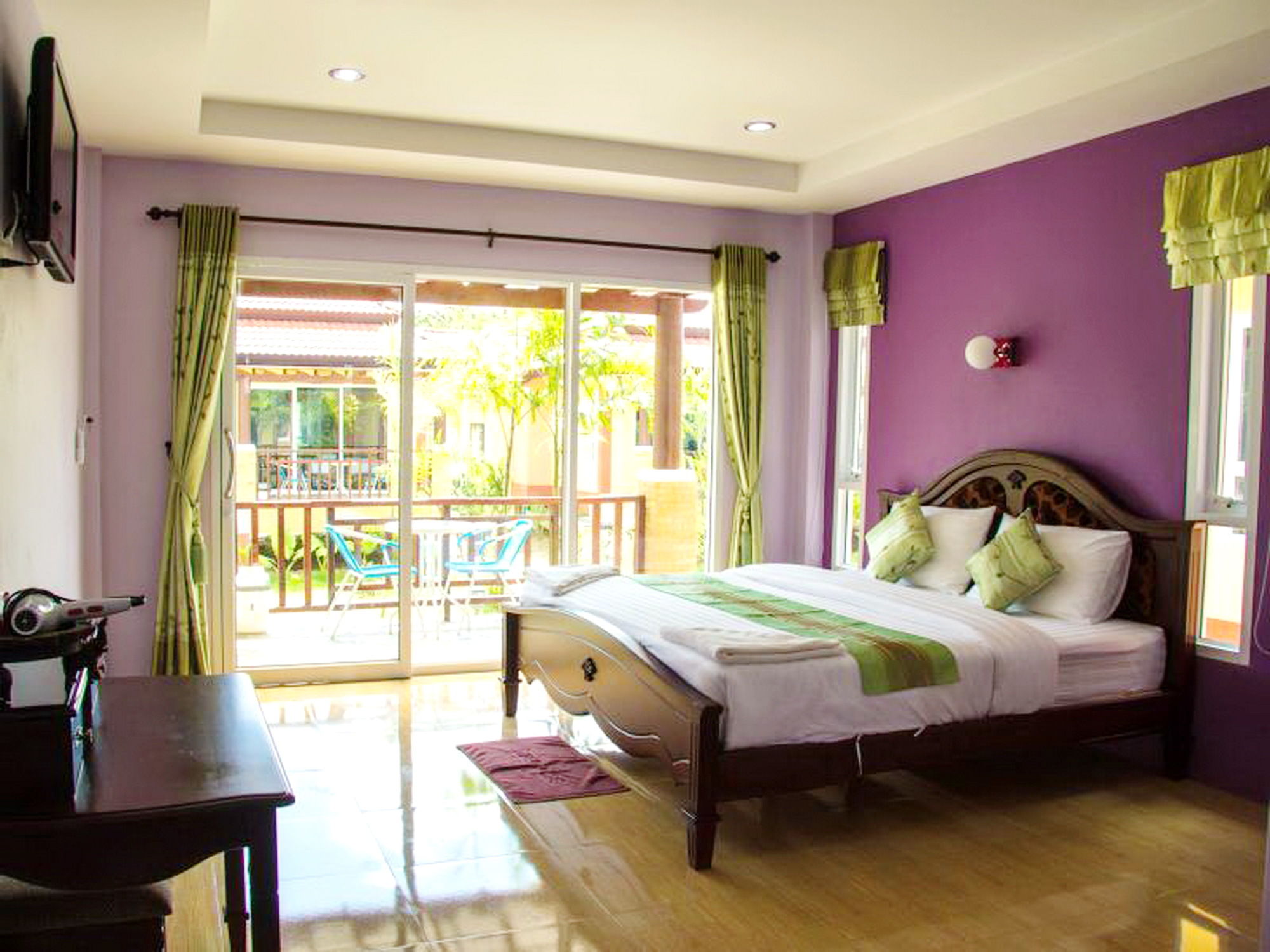 Фото Lanta Riviera Villa Resort