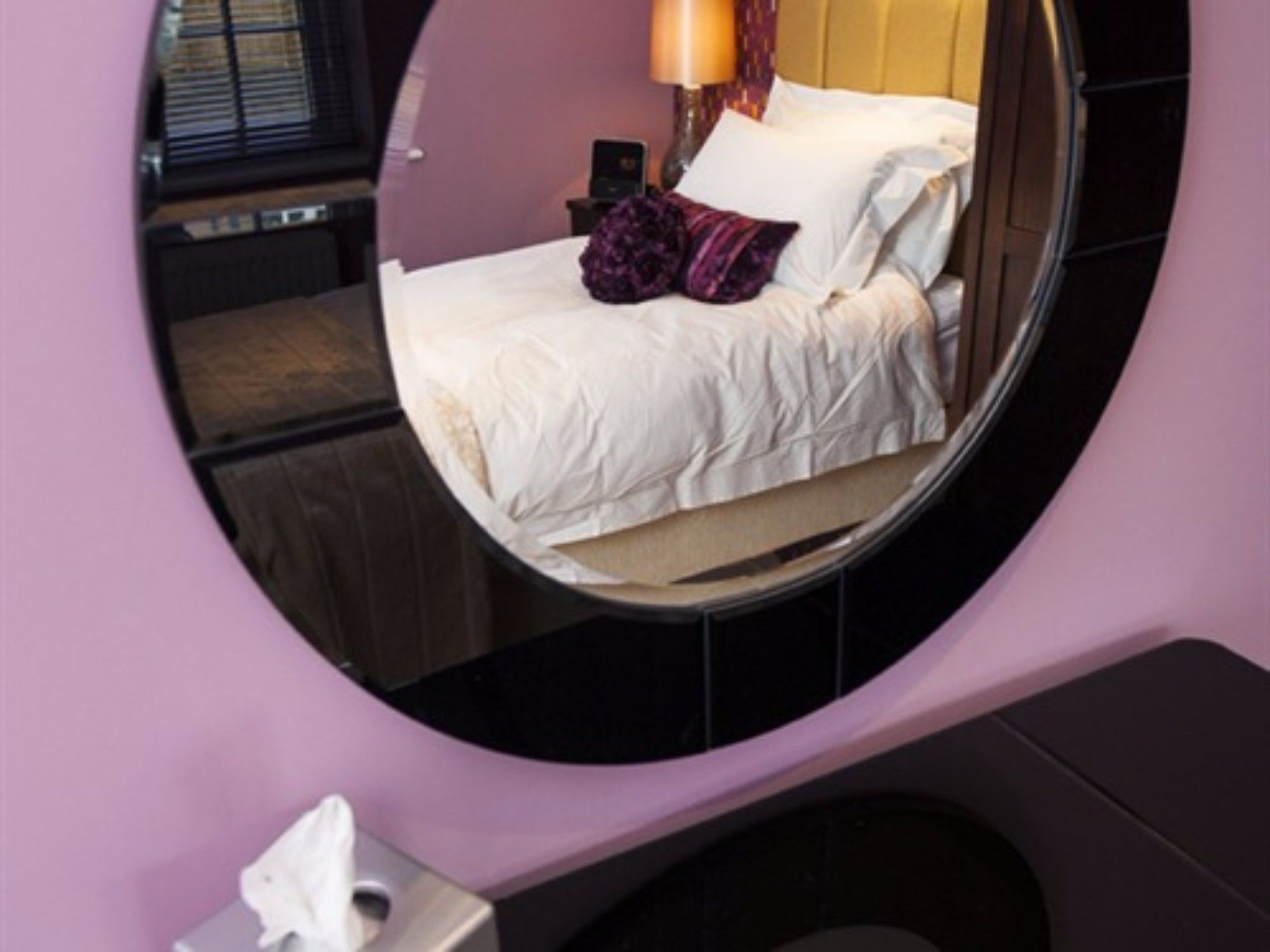 Фото The Copper Horse Cottages