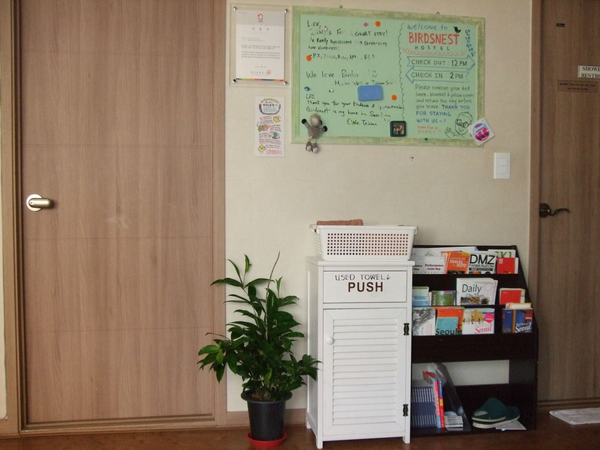 Фото Birdsnest Hostel Hongdae