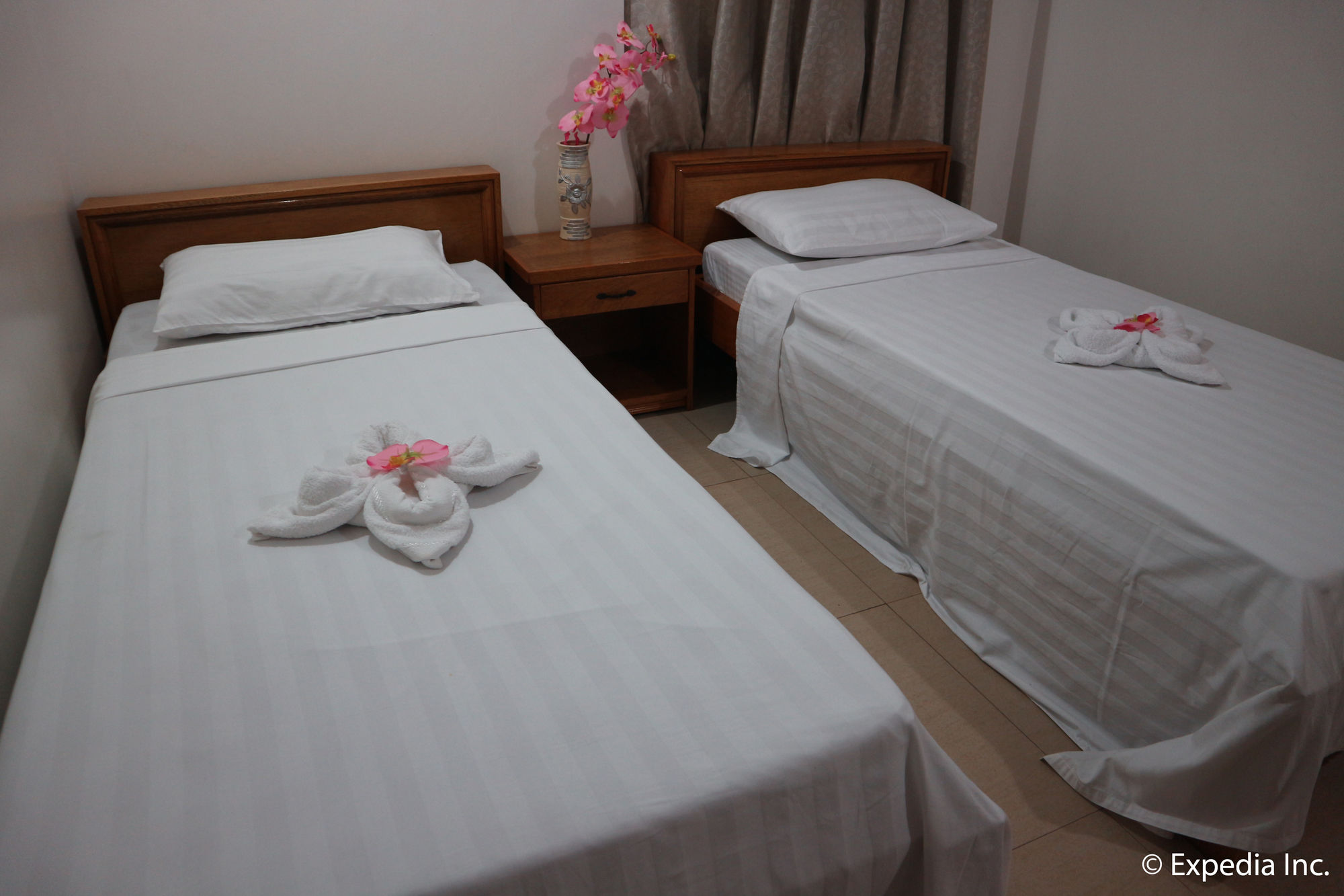 Фото Blue Lotus Hotel