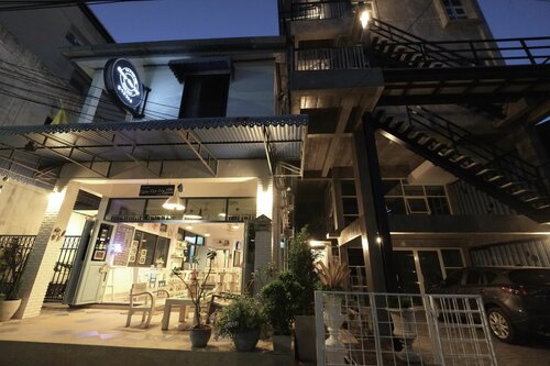 Внешний вид отеля Chanchalay Hip Hostel в Краби, фото 1