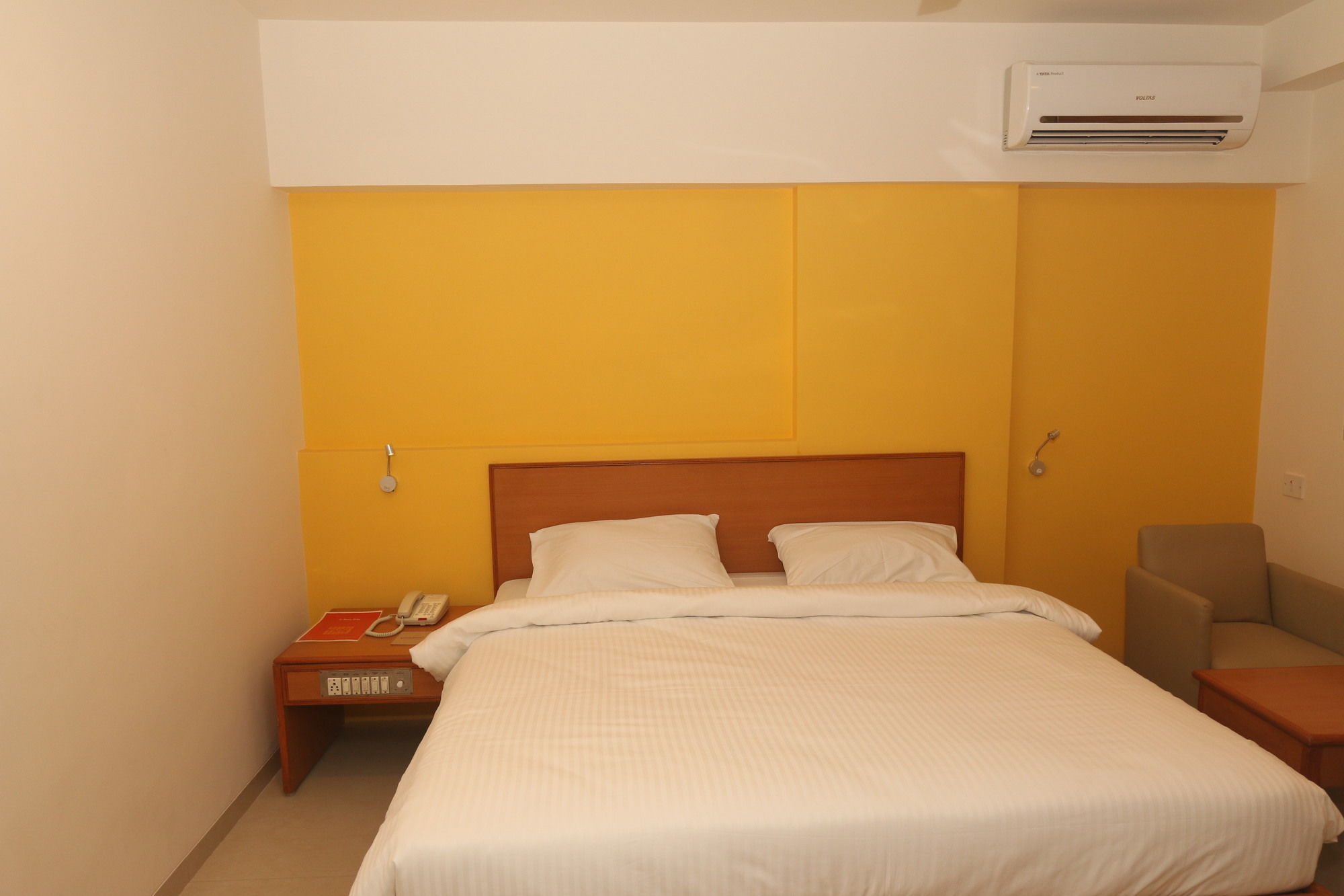 Фото Ginger Hotel Thane