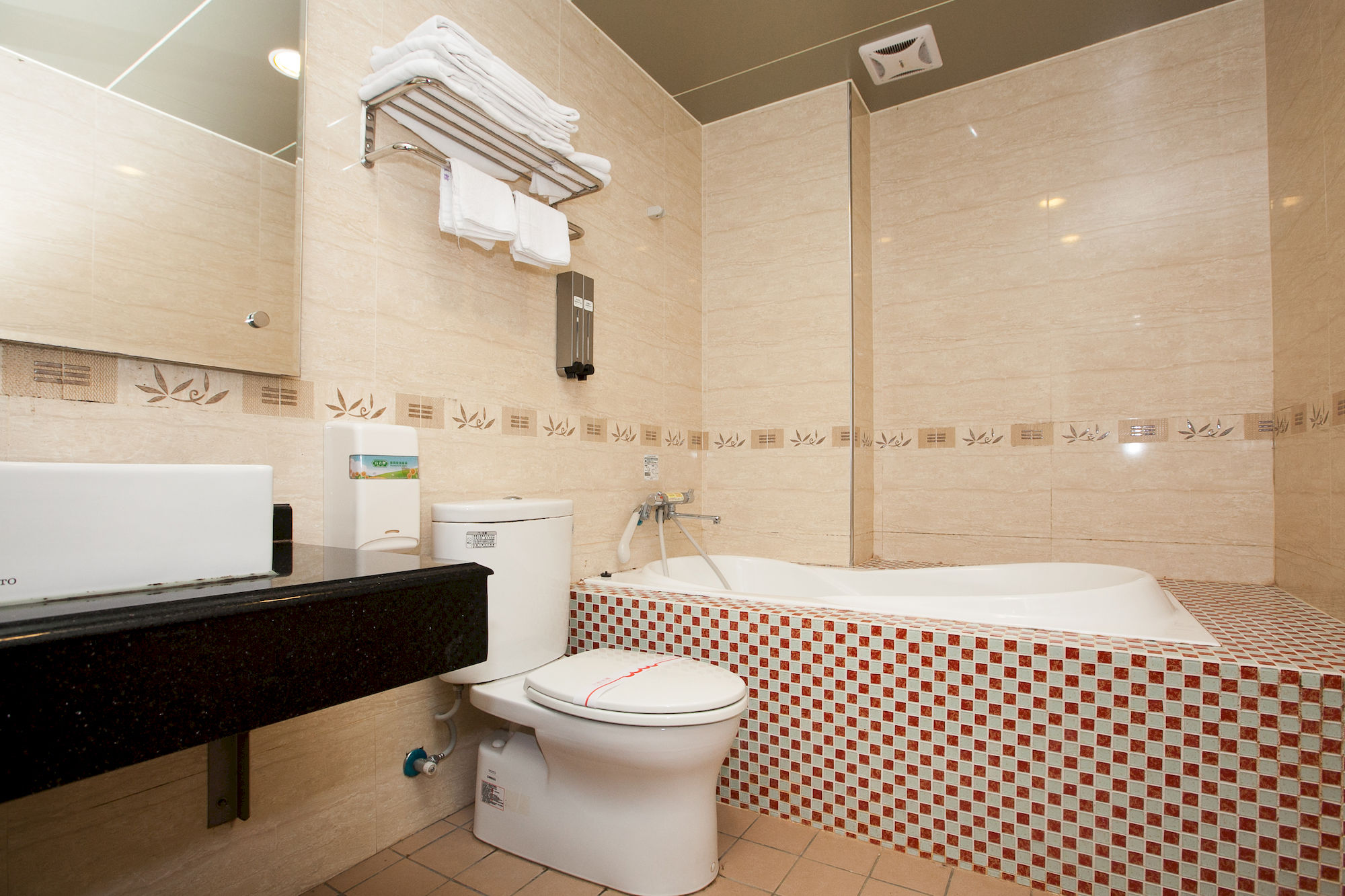 Фото Mucha Hotel