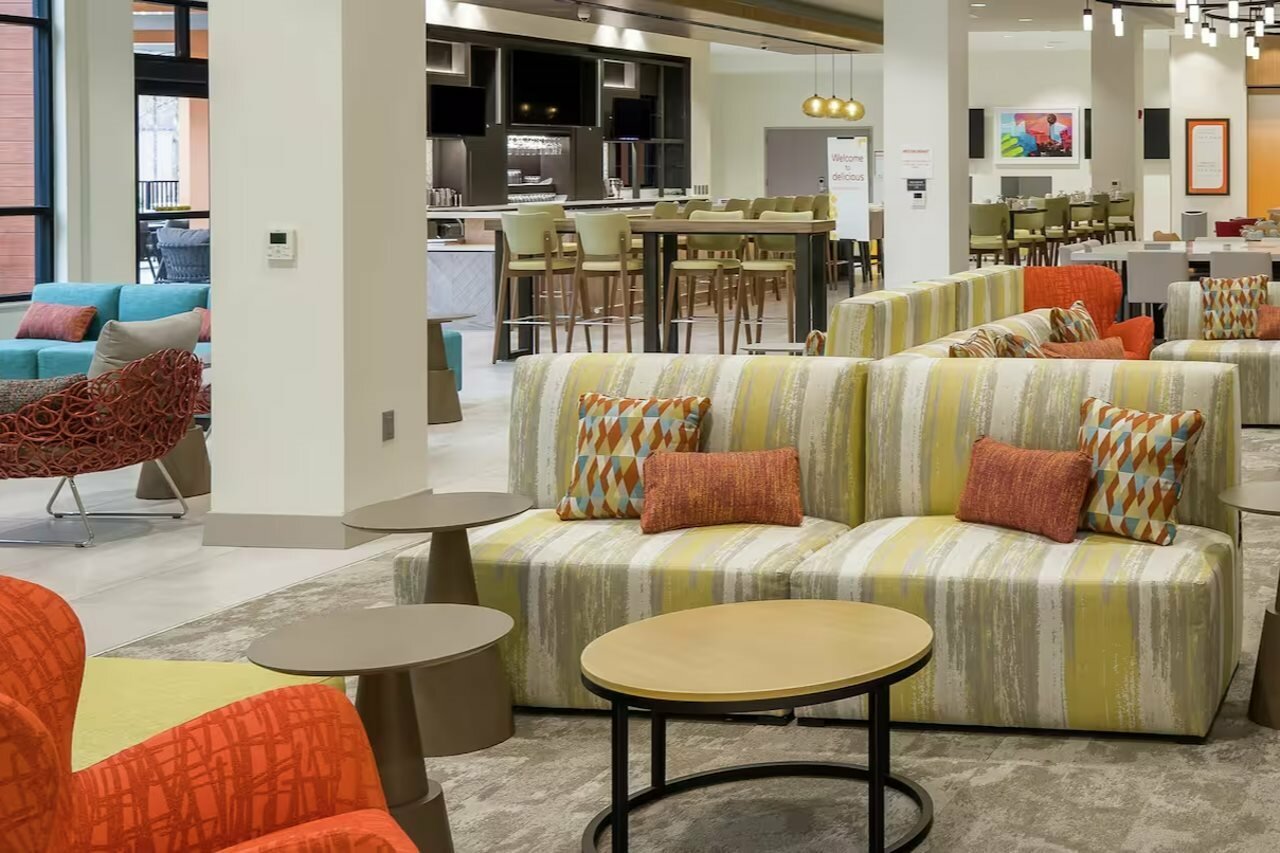 Фото Hilton Garden Inn Pensacola Downtown