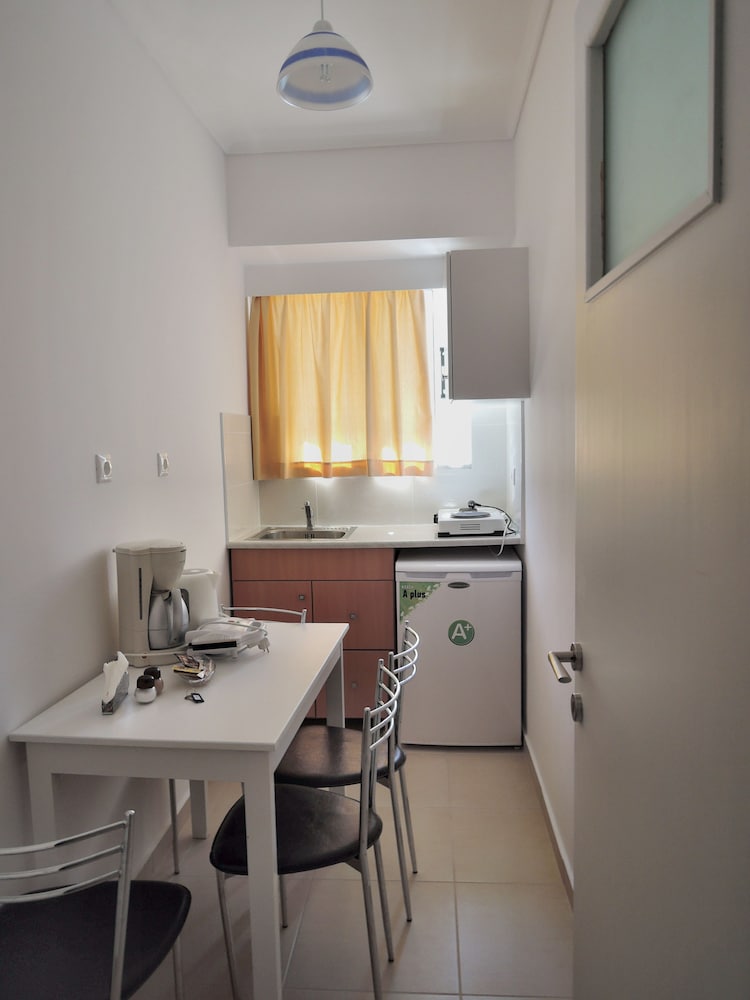 Фото Fantasia Hotel Apartments