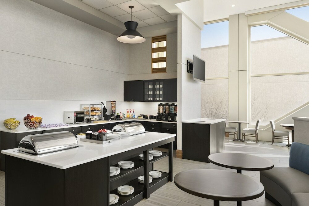 Фото Homewood Suites by Hilton University City