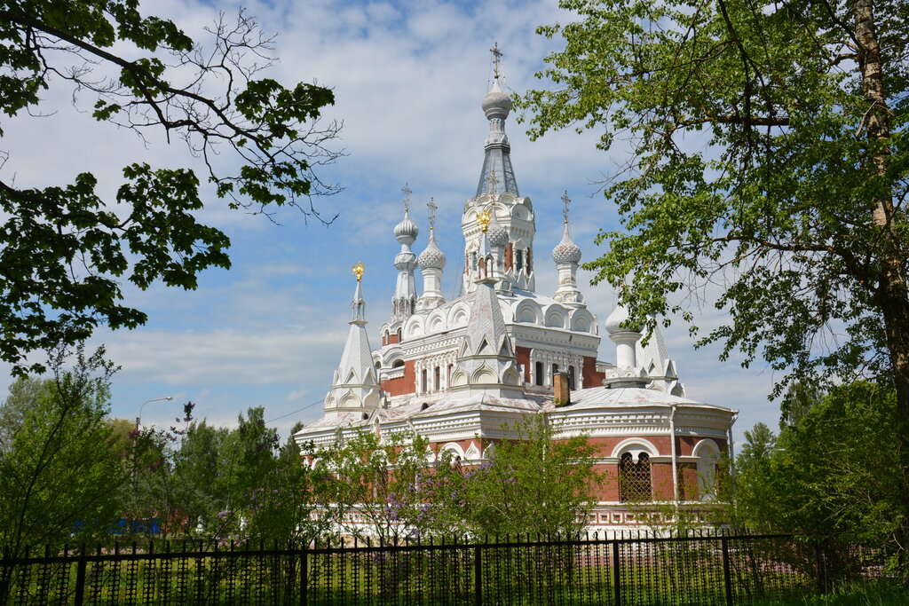 Landmark, attraction Офицерское собрание Лейб-гвардии Сводно-Казачьего полка, Pavlovsk, photo
