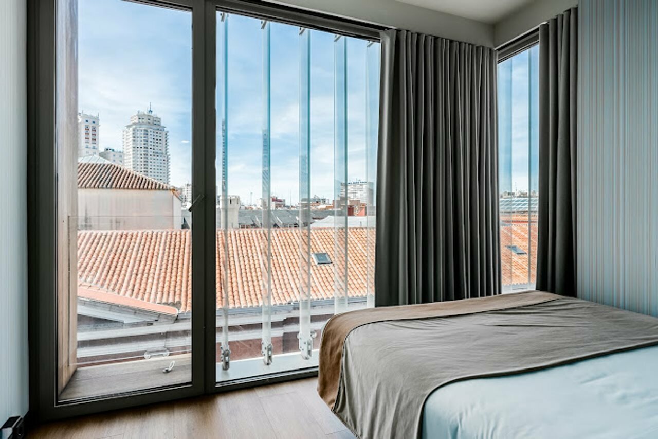 Фото Akeah Hotel Gran VIA Adults Only