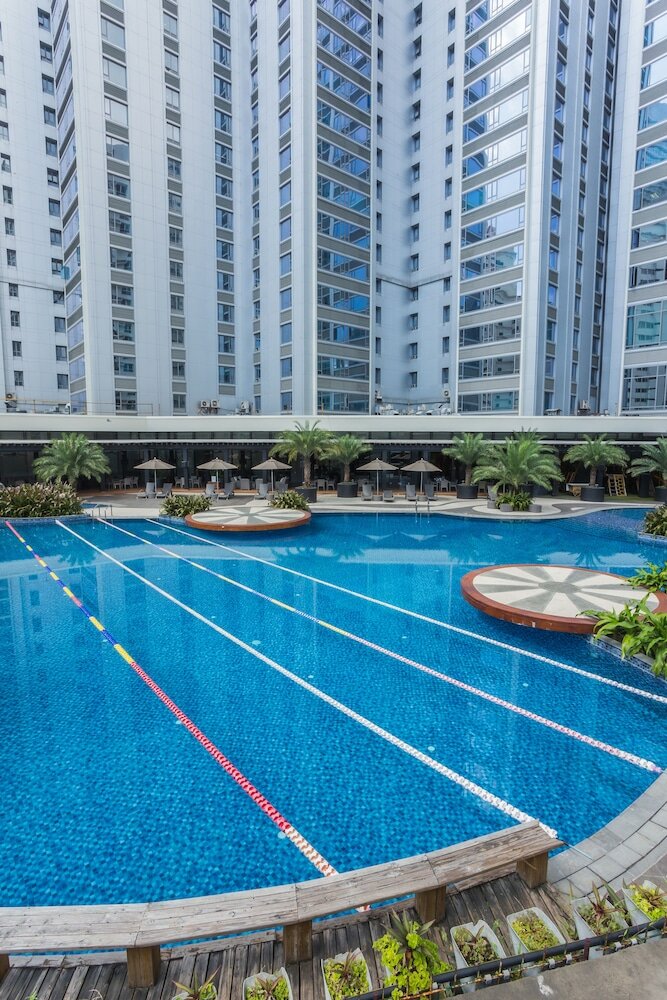 Фото The Alpha Suites