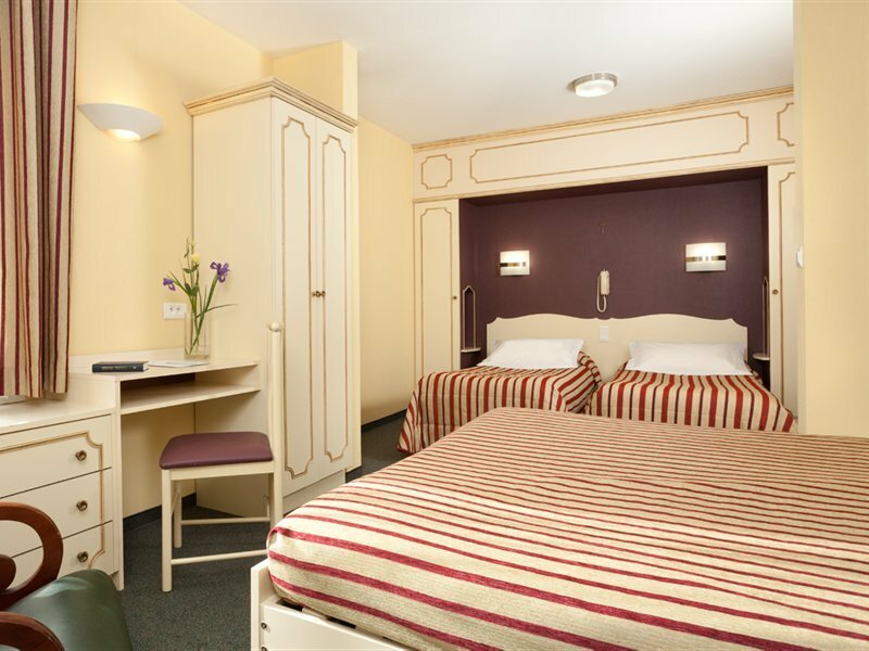 Фото Hotel Roissy Lourdes