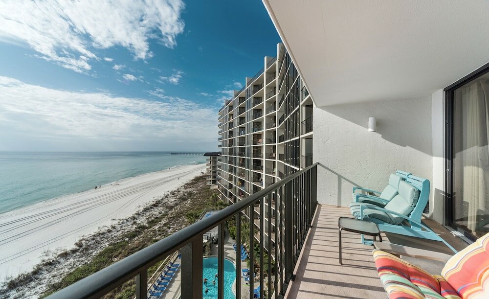 Фото Edgewater Beach and Golf Resort by Resort Collection