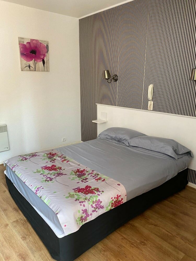 Фото Hôtel des Pays-Bas