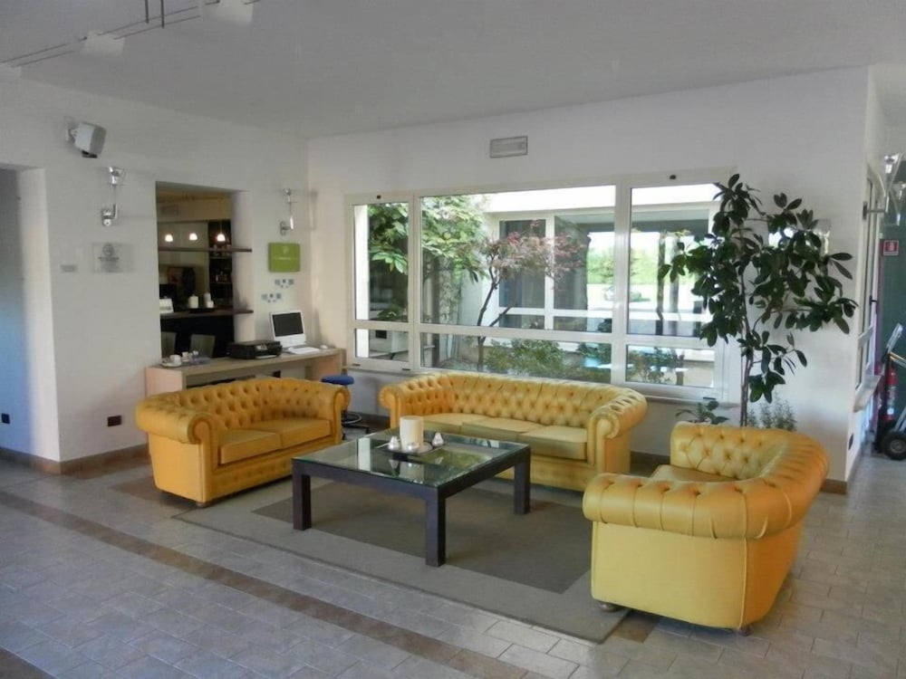 Фото Bleis Hotel