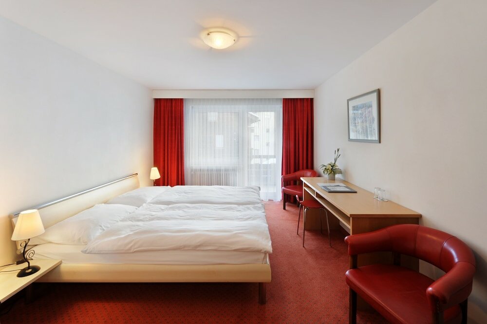 Фото Alpine Hotel Perren