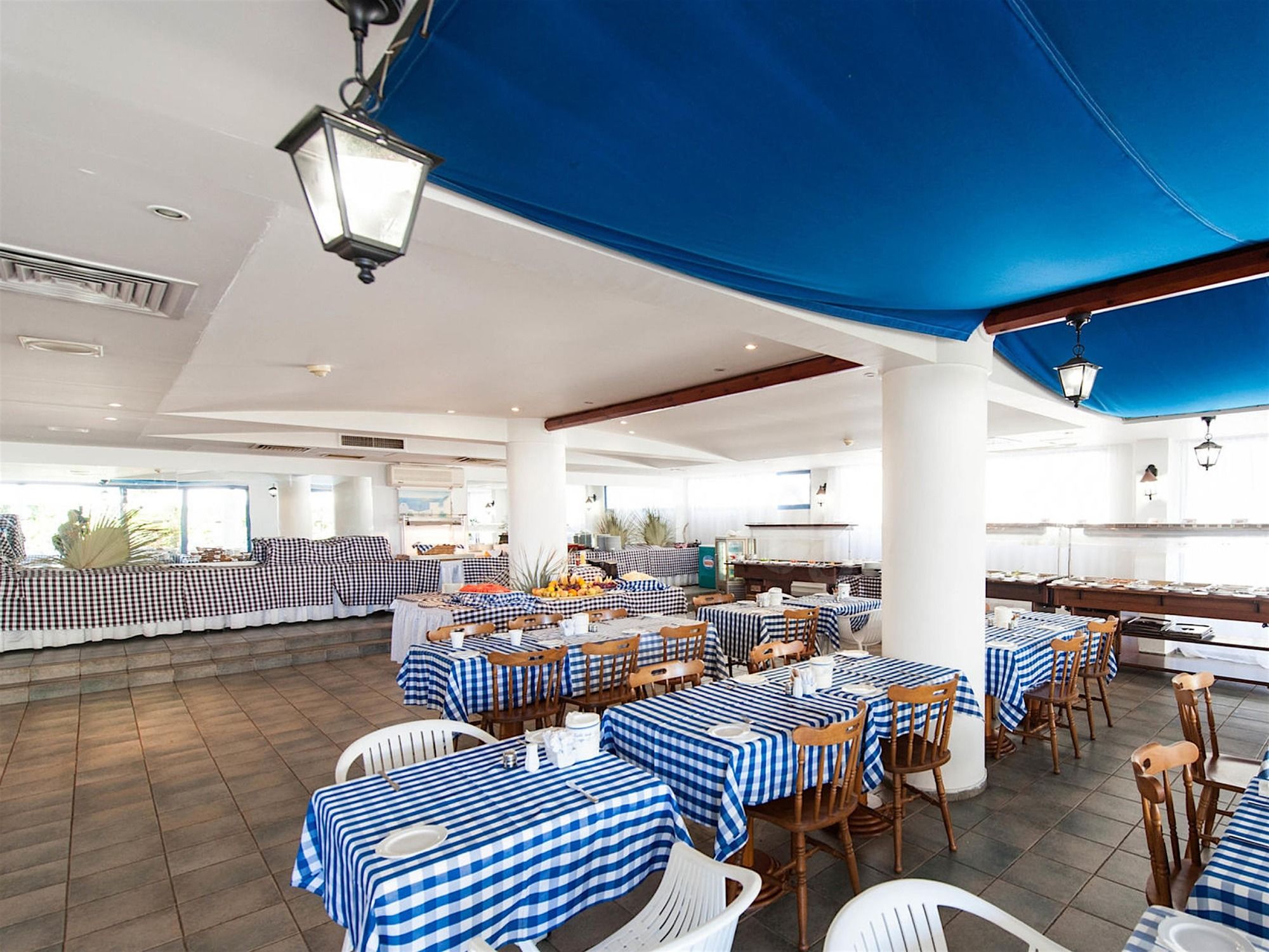 Фото Iliada Beach Hotel