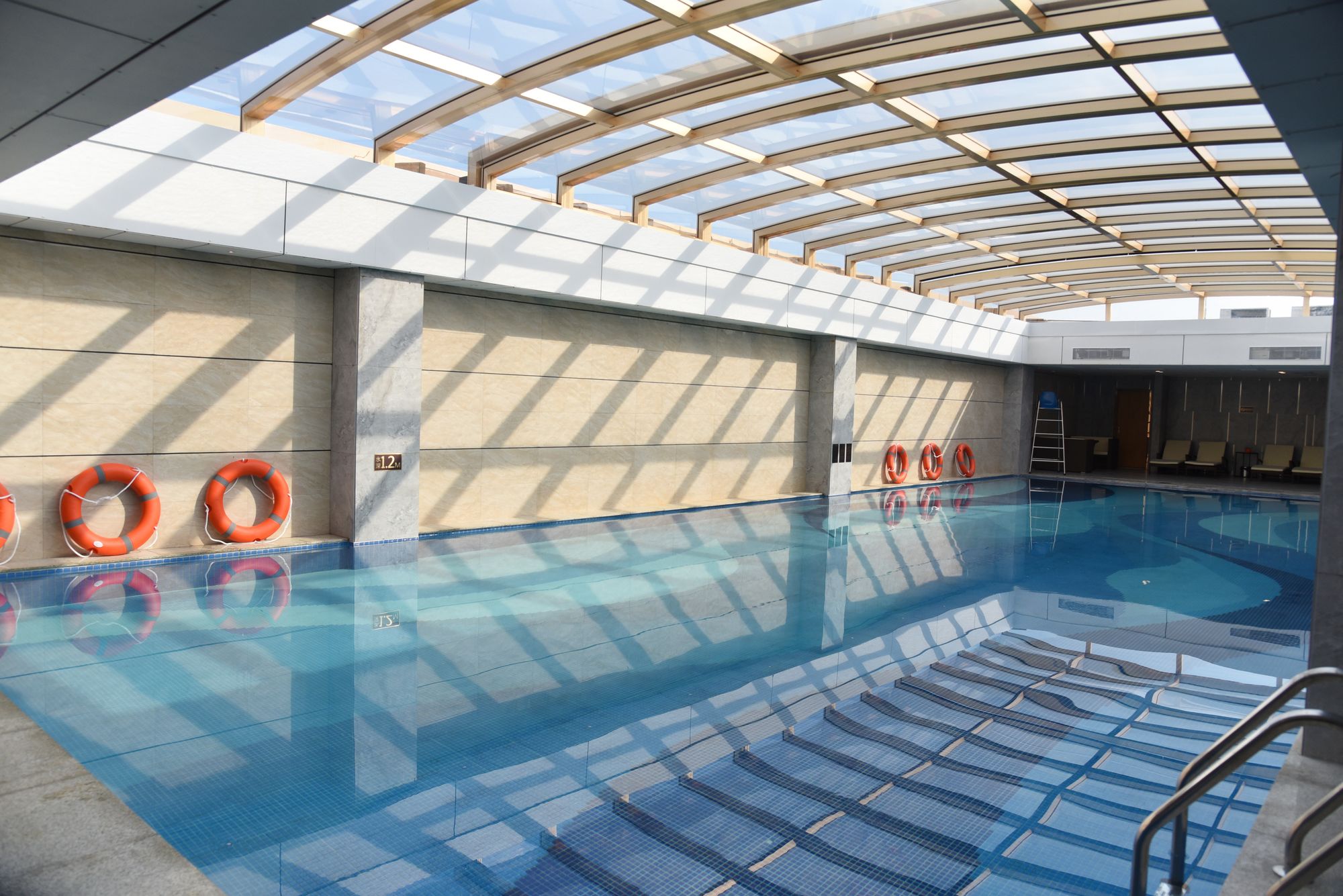 Фото Menshine Gloria Plaza Hotel Shantou