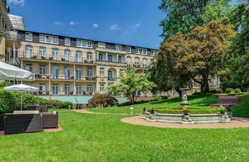 Внешний вид отеля Hotel am Sophienpark в Баден-Бадене, фото 1