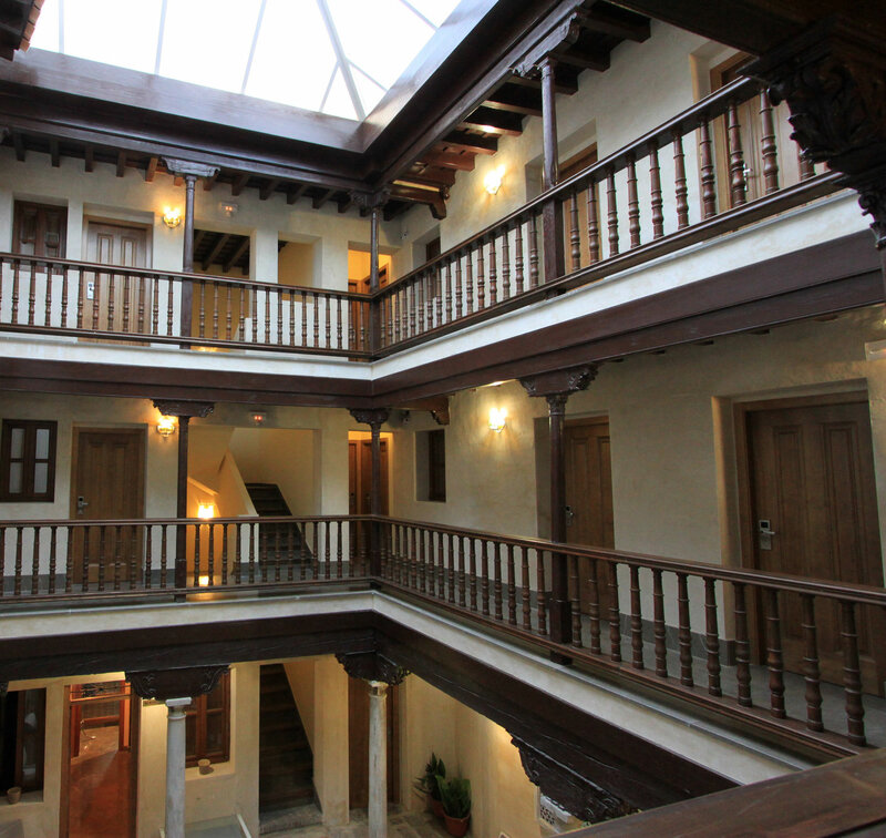 Гостиница Hotel Mercader de Sedas в Гранаде