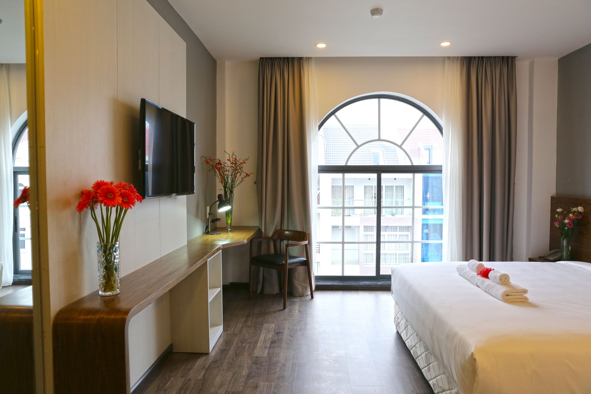 Фото Bizu Royal Hotel