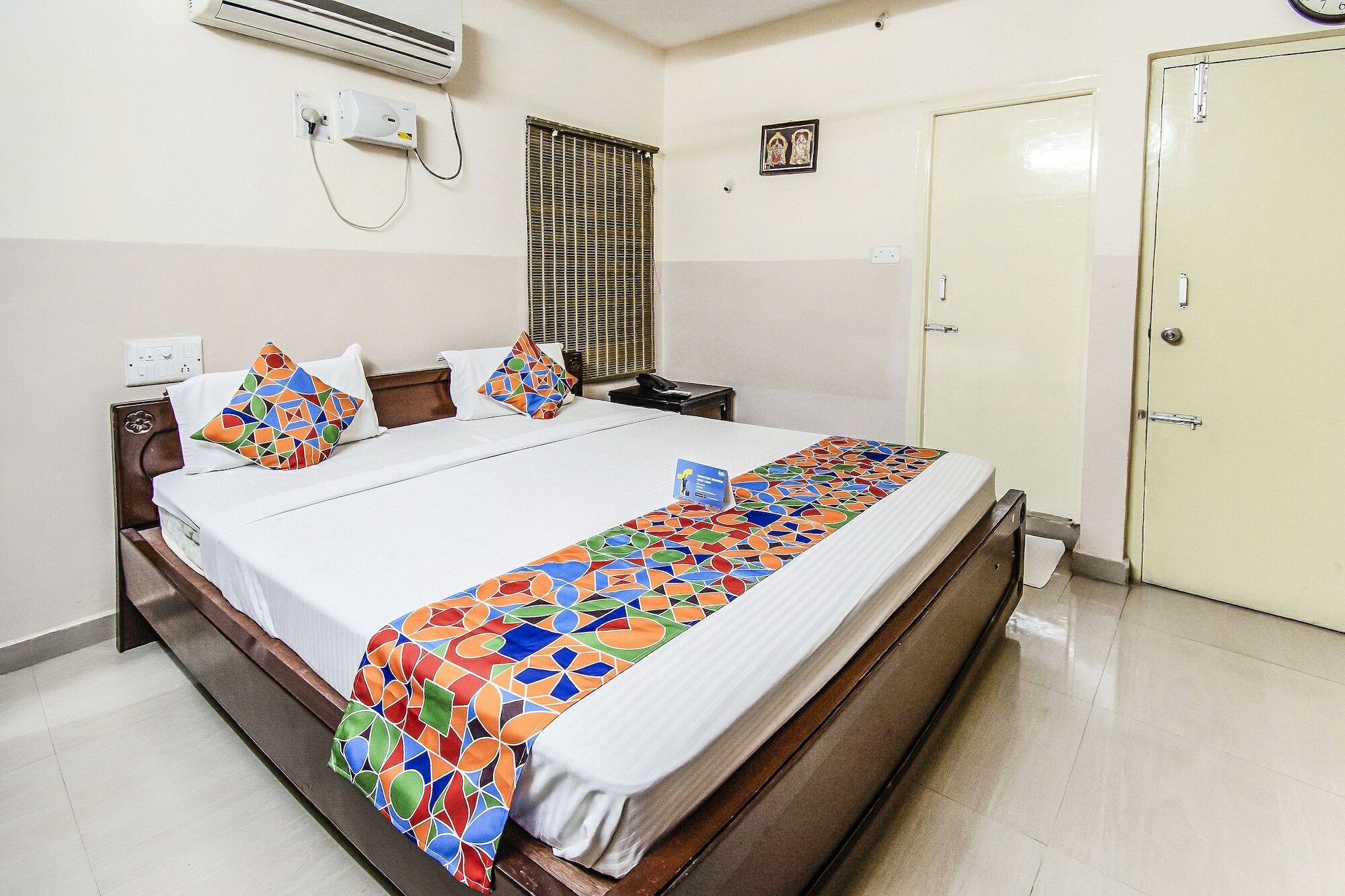 Фото Fabhotel Aditya Yatri Nivas
