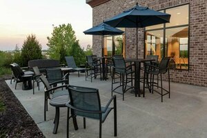 Гостиница Hampton Inn & Suites Overland Park South
