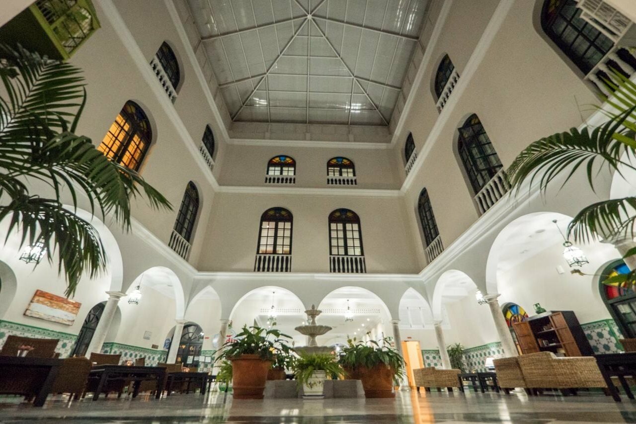 Фото Senator Cádiz SPA Hotel
