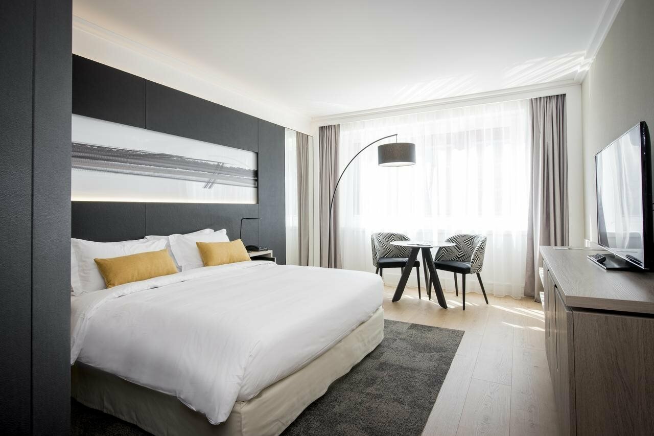 Фото отеля 2