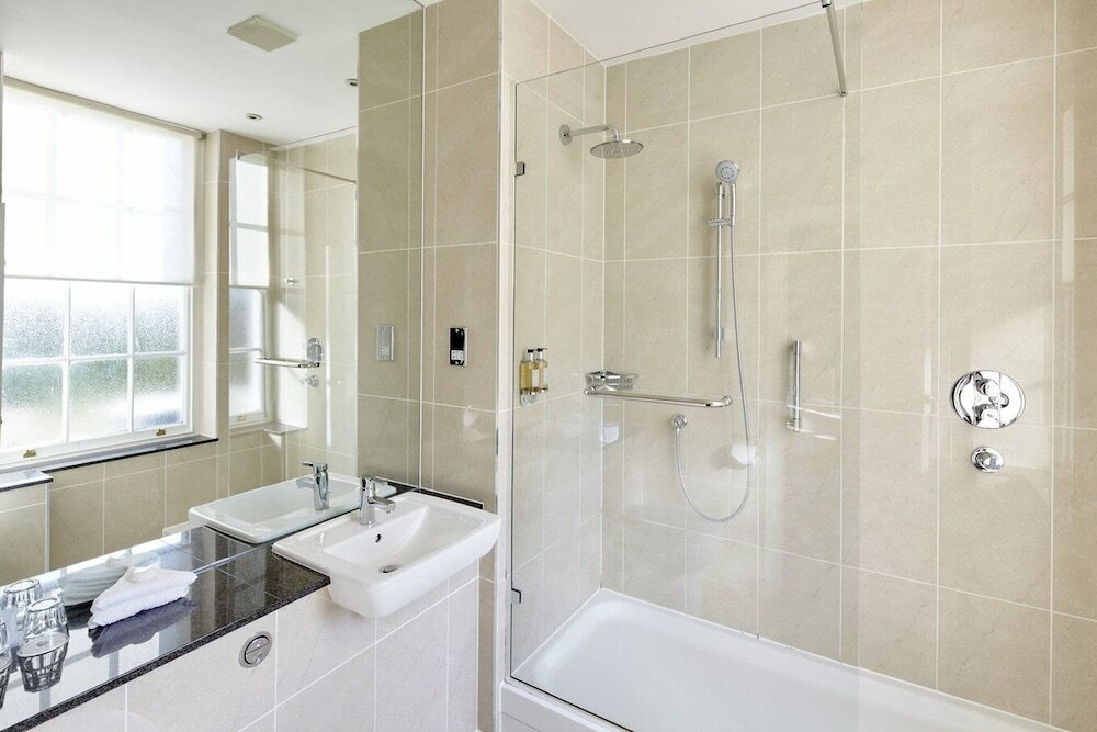 Фото Taplow House Hotel & SPA