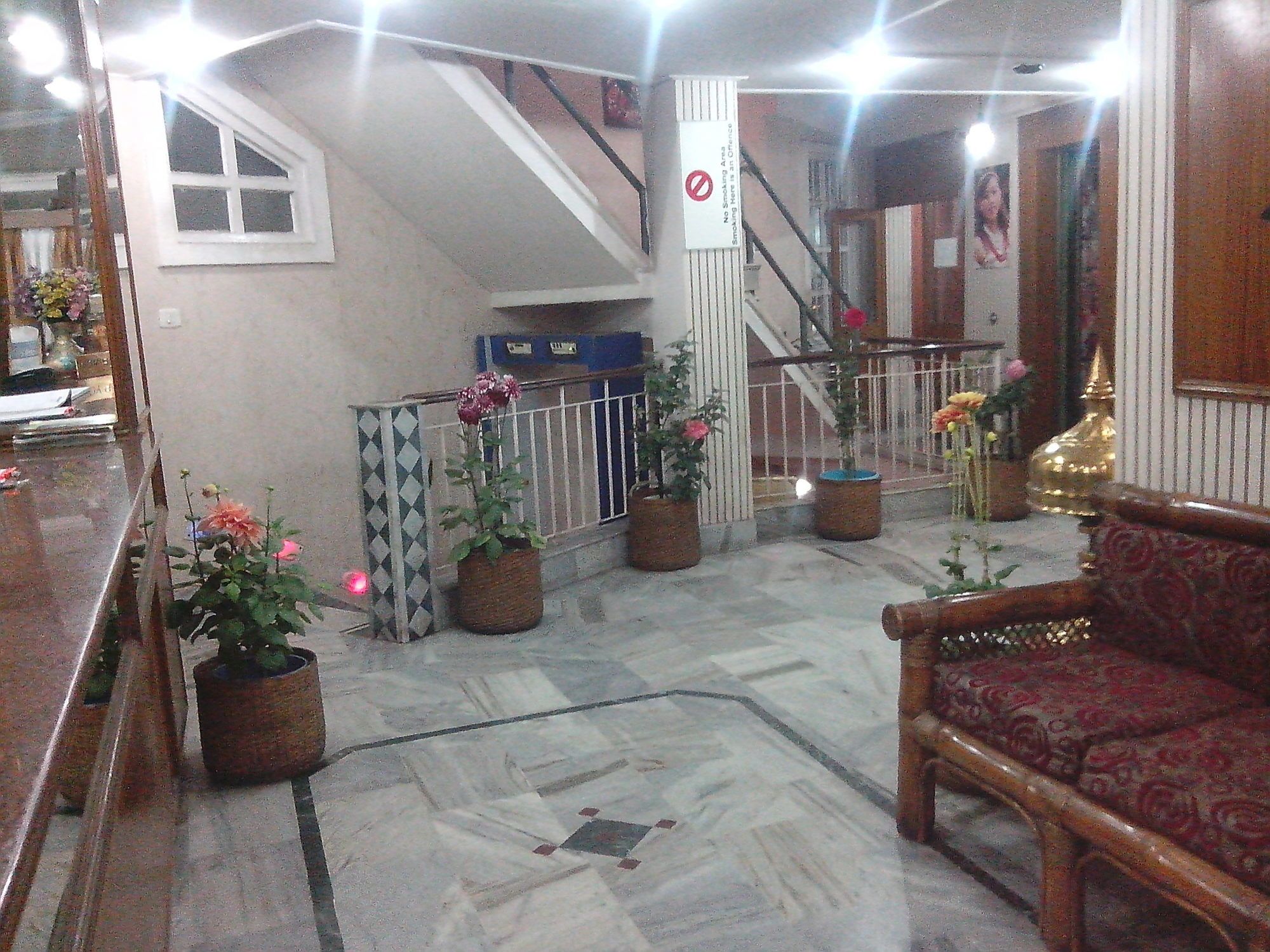 Фото Hotel Mahalaxmi Indo Myanmar